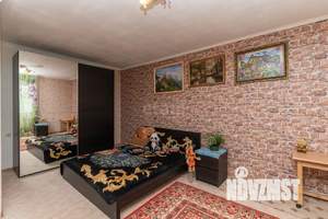 Дом 197м&sup2;, 3-этажный, участок 4 сот.  