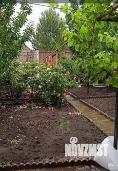 Дом 200м&sup2;, 3-этажный, участок 2 сот.  