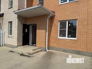 Коттедж 128м&sup2;, 3-этажный, участок 3 сот.  