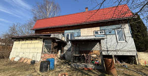 Дом 150м&sup2;, 2-этажный, участок 9 сот.  