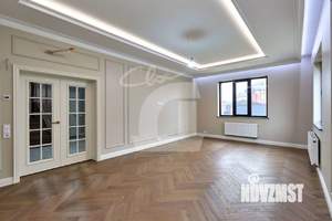 Дом 260м&sup2;, 2-этажный, участок 9 сот.  