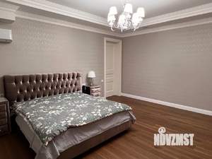 Дом 356м&sup2;, 2-этажный, участок 10 сот.  