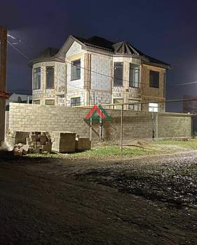 Дом 228м&sup2;, 2-этажный, участок 3 сот.  