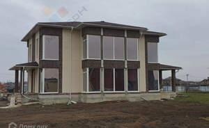 Дом 299м&sup2;, 2-этажный, участок 10 сот.  