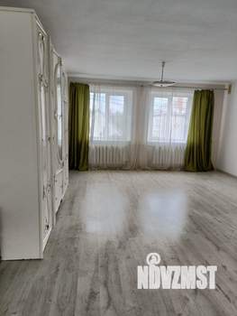 Дом 120м&sup2;, 2-этажный, участок 9 сот.  