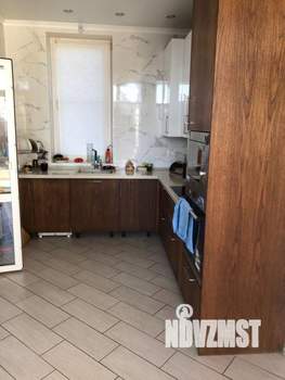 Дом 156м&sup2;, 2-этажный, участок 6 сот.  