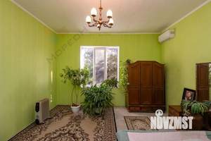 Дом 302м², 2-этажный, участок 10 сот.  