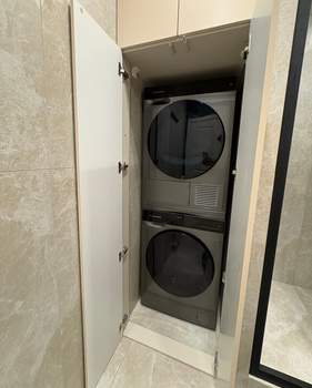 Дом 90м&sup2;, 2-этажный, участок 1 сот.  