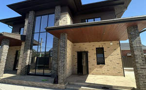 Дом 270м&sup2;, 2-этажный, участок 6 сот.  