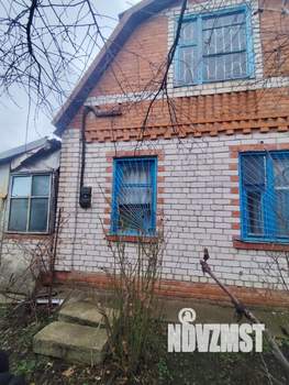 Дом 50м&sup2;, 2-этажный, участок 4 сот.  