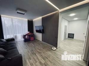 Дом 140м&sup2;, 2-этажный, участок 6 сот.  