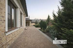 Дом 200м&sup2;, 1-этажный, участок 8 сот.  