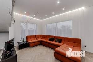 Дом 231м², 2-этажный, участок 8 сот.  