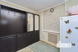 Дом 105м&sup2;, 5-этажный, участок 8 сот.  