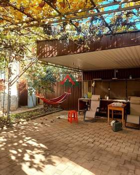 Дом 104м&sup2;, 2-этажный, участок 3 сот.  