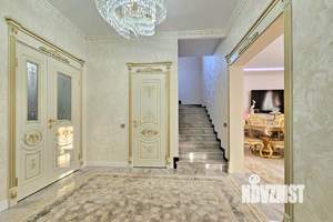 Дом 156м&sup2;, 2-этажный, участок 3 сот.  