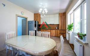 Дом 133м&sup2;, 2-этажный, участок 4 сот.  