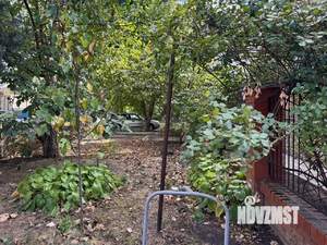 Дом 390м², 3-этажный, участок 8 сот.  