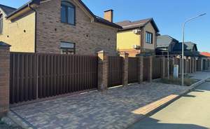 Дом 168м&sup2;, 2-этажный, участок 4 сот.  