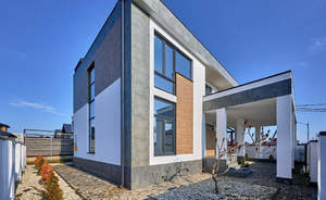 Дом 236м&sup2;, 2-этажный, участок 4 сот.  