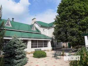 Дом 225м², 2-этажный, участок 8 сот.  