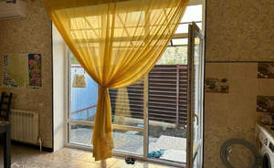 Дом 100м², 2-этажный, участок 1 сот.  