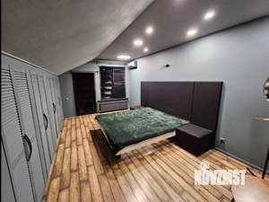 Дом 270м², 2-этажный, участок 3 сот.  