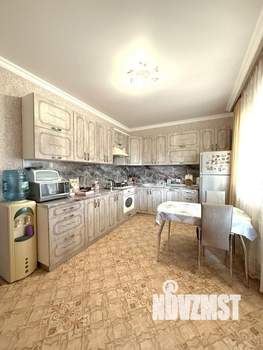 Дом 163м&sup2;, 2-этажный, участок 4 сот.  