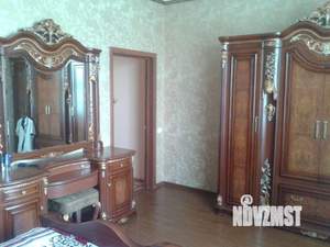 Дом 289м², 2-этажный, участок 12 сот.  
