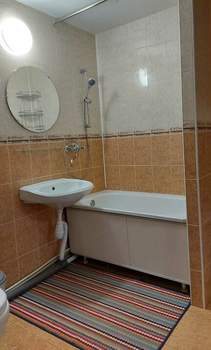 Дом 88м&sup2;, 2-этажный, участок 4 сот.  