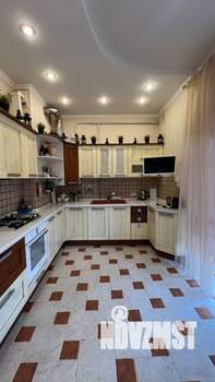 Таунхаус 90м², 2-этажный, участок 1 сот.  
