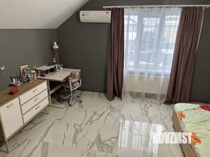 Дом 136м&sup2;, 2-этажный, участок 5 сот.  