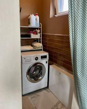 Дом 232м&sup2;, 2-этажный, участок 7 сот.  