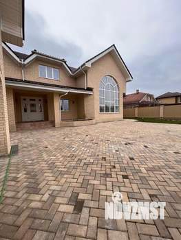 Дом 356м&sup2;, 2-этажный, участок 10 сот.  