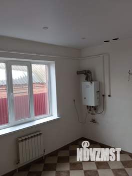 Дом 100м&sup2;, 1-этажный, участок 5 сот.  