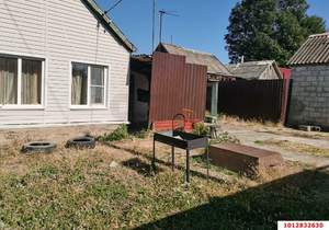 Дом 50м&sup2;, 1-этажный, участок 10 сот.  