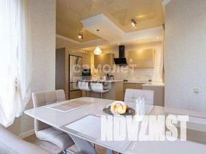 Коттедж 293м&sup2;, 2-этажный, участок 12 сот.  