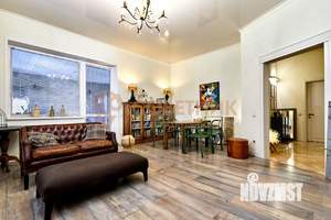 Дом 112м&sup2;, 1-этажный, участок 4 сот.  