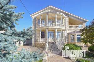 Дом 351м&sup2;, 3-этажный, участок 10 сот.  