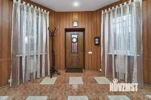 Дом 350м², 2-этажный, участок 11 сот.  