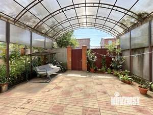 Дом 229м&sup2;, 2-этажный, участок 6 сот.  