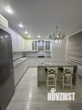 Таунхаус 120м², 2-этажный, участок 2 сот.  