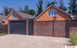 Дом 138м&sup2;, 2-этажный, участок 4 сот.  