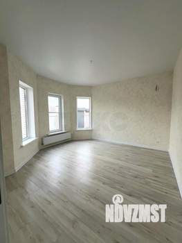 Дом 103м&sup2;, 1-этажный, участок 4 сот.  