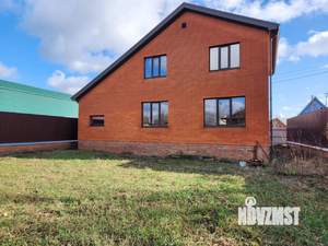 Дом 140м², 2-этажный, участок 4 сот.  