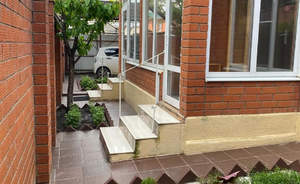 Дом 199м&sup2;, 2-этажный, участок 4 сот.  