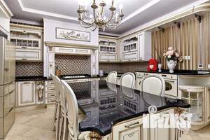 Дом 375м², 2-этажный, участок 8 сот.  