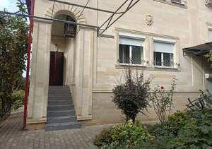 Дом 275м&sup2;, 2-этажный, участок 10 сот.  