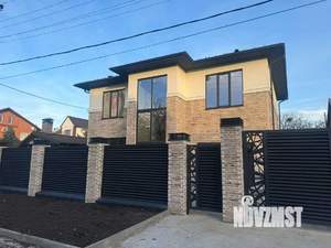 Дом 221м&sup2;, 2-этажный, участок 5 сот.  