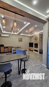 Дом 241м&sup2;, 3-этажный, участок 4 сот.  